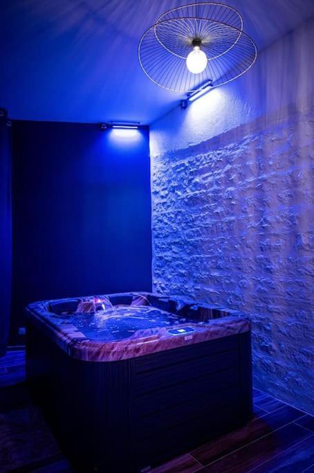 Love Room Spa Privatif Villefranche-sur-Saône Exterior foto